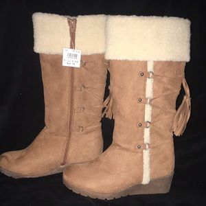 Cute winter suede boots